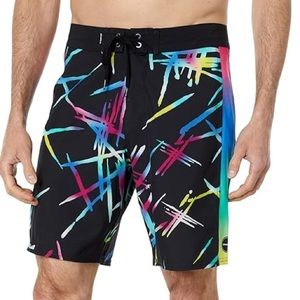 O’Neill 38 Board Shorts Hyperfreak Fire Coral in black neon NWT